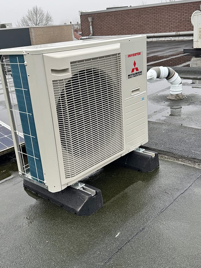 airco-plaats-dak Airco mitsubishi